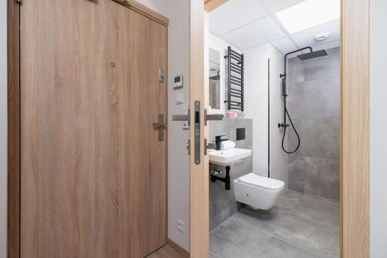 Srodmiescie Katowa Air-Conditioned Studio Krakow By Noclegi Renters エクステリア 写真